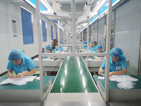 Silicone Compression Molding Process